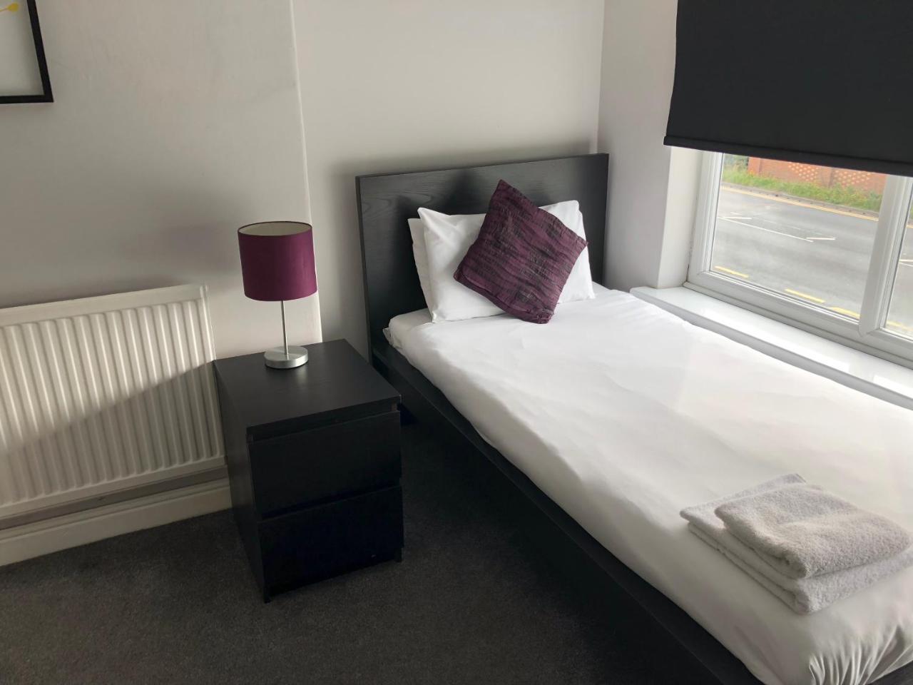 The Embassy Hotel Kingston upon Hull Exteriör bild